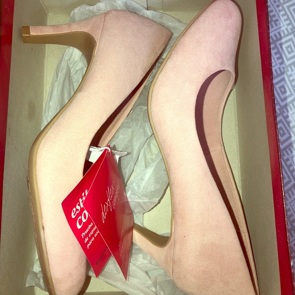 Pink heels never used